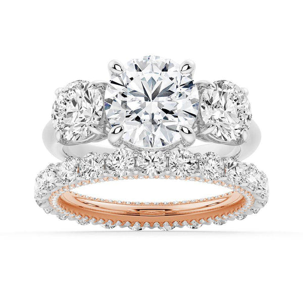 Round Cut Three Stone Moissanite Engagement Ring