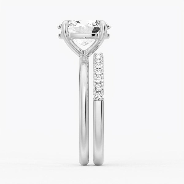 Four Prongs Oval Solitaire Moissanite Engagement Ring