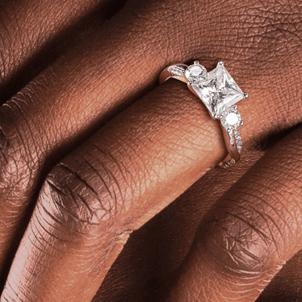 Twisted Band Princess CutThree Stone Moissanite Engagement Ring