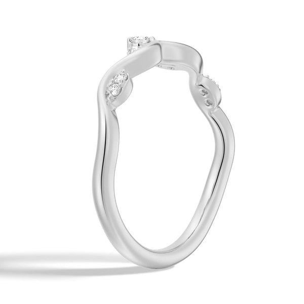 Winding Willow Curved Moissanite Wedding Band