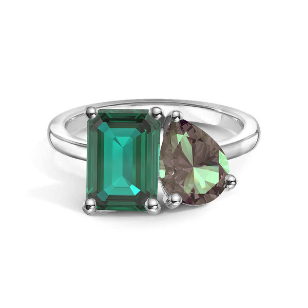 Toi et Moi Personalized Emerald Birthstone Anniversary Ring