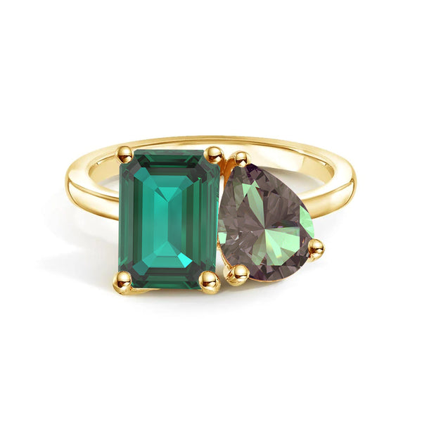 Toi et Moi Personalized Emerald Birthstone Anniversary Ring