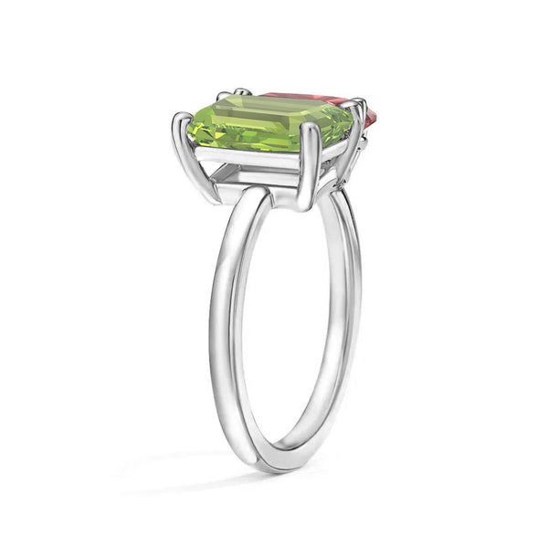 Toi et Moi Personalized Peridot Birthstone Anniversary Ring