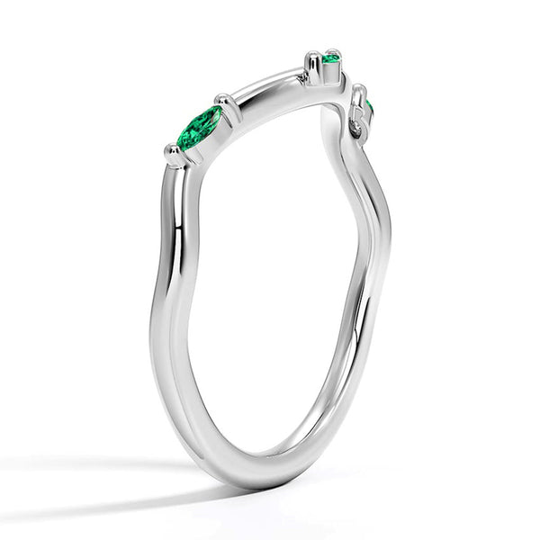 Willow Curved Lab Grown Emerald Band