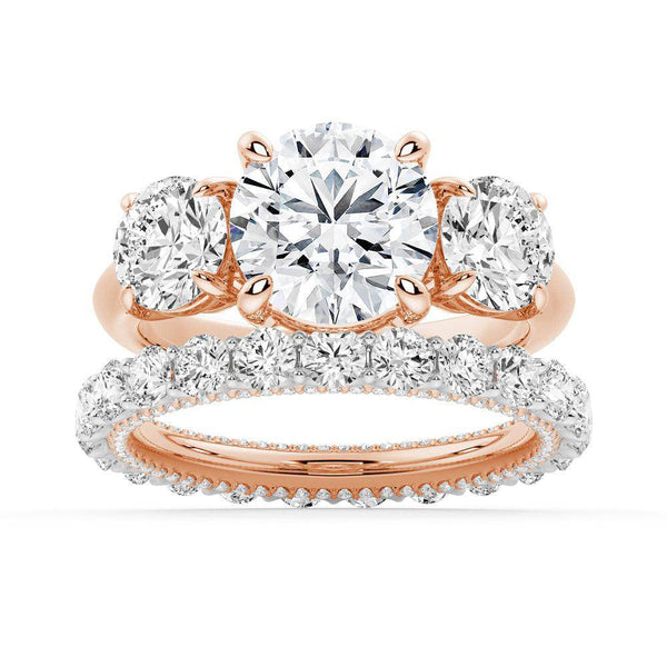 Round Cut Three Stone Moissanite Engagement Ring