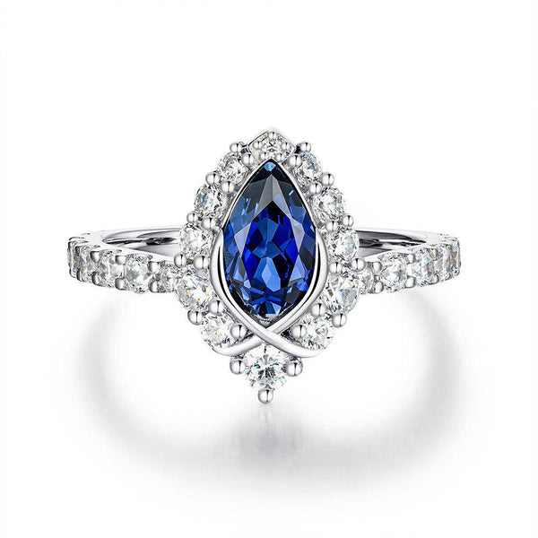 "ENDLESS BLUE" Pear Shaped Sapphire Ring