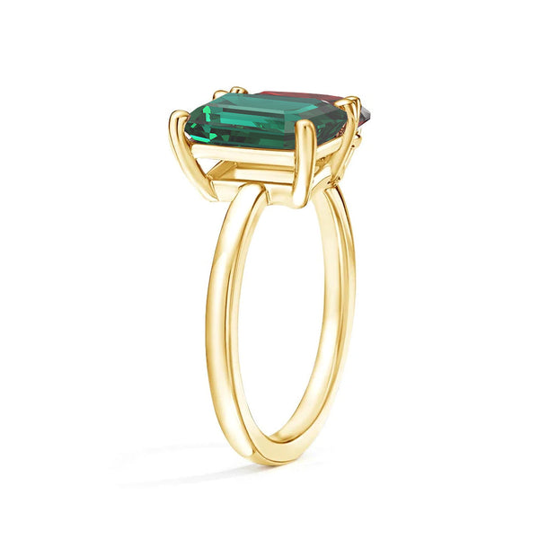 Toi et Moi Personalized Emerald Birthstone Anniversary Ring