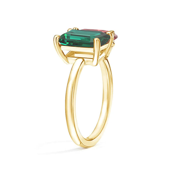 Toi et Moi Personalized Emerald Birthstone Anniversary Ring