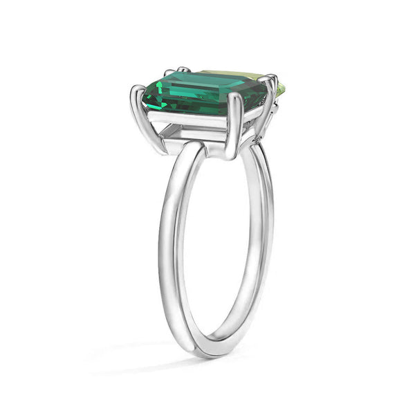 Toi et Moi Personalized Emerald Birthstone Anniversary Ring