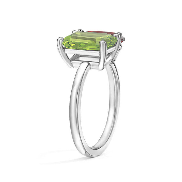 Toi et Moi Personalized Peridot Birthstone Anniversary Ring