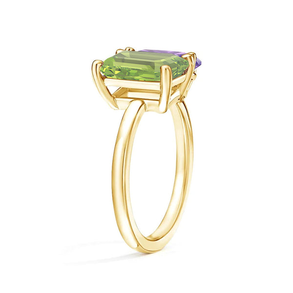 Toi et Moi Personalized Peridot Birthstone Anniversary Ring