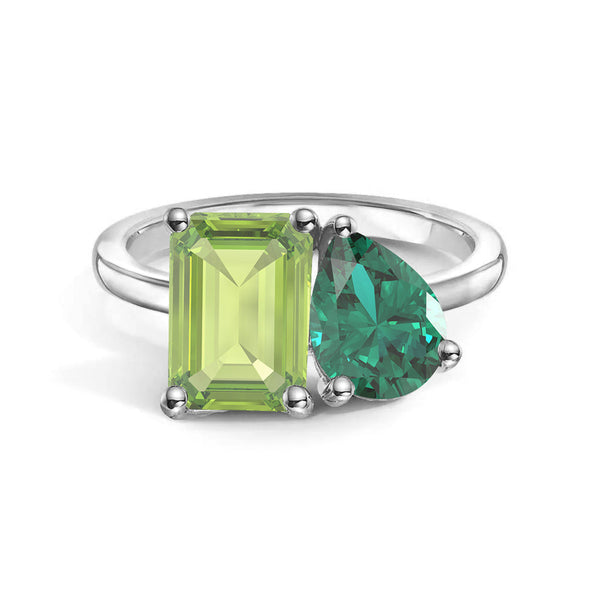 Toi et Moi Personalized Peridot Birthstone Anniversary Ring